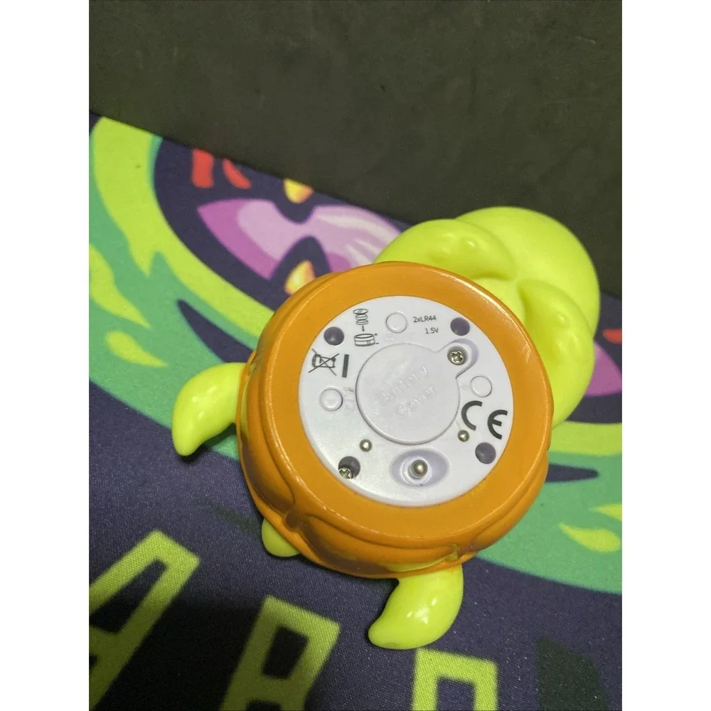 Backstroke Sea Turtle Baby Bath Thermometer,The Infant Baby Bath Float Toy C3